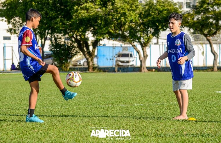 Aparecida mantém inscrições abertas para escolinhas esportivas gratuitas