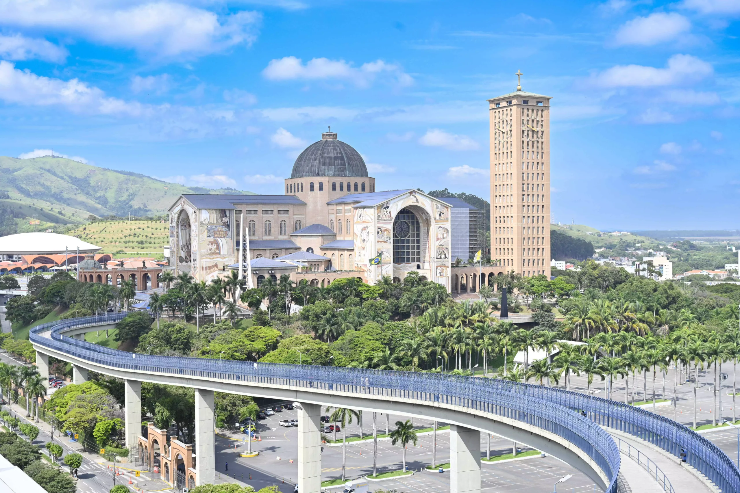 Turismo religioso movimenta R$ 15 bilhões e abre oportunidades para cidades do interior