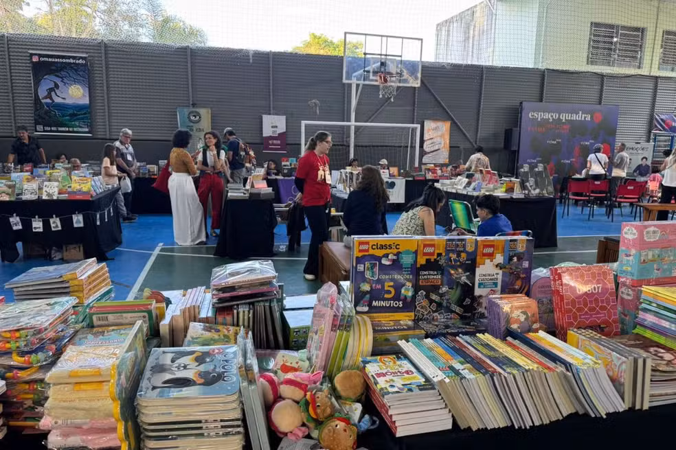 Festival literário reúne quadrinhos, espetáculos e encontros com autores em Santo Antônio do Pinhal; veja programação