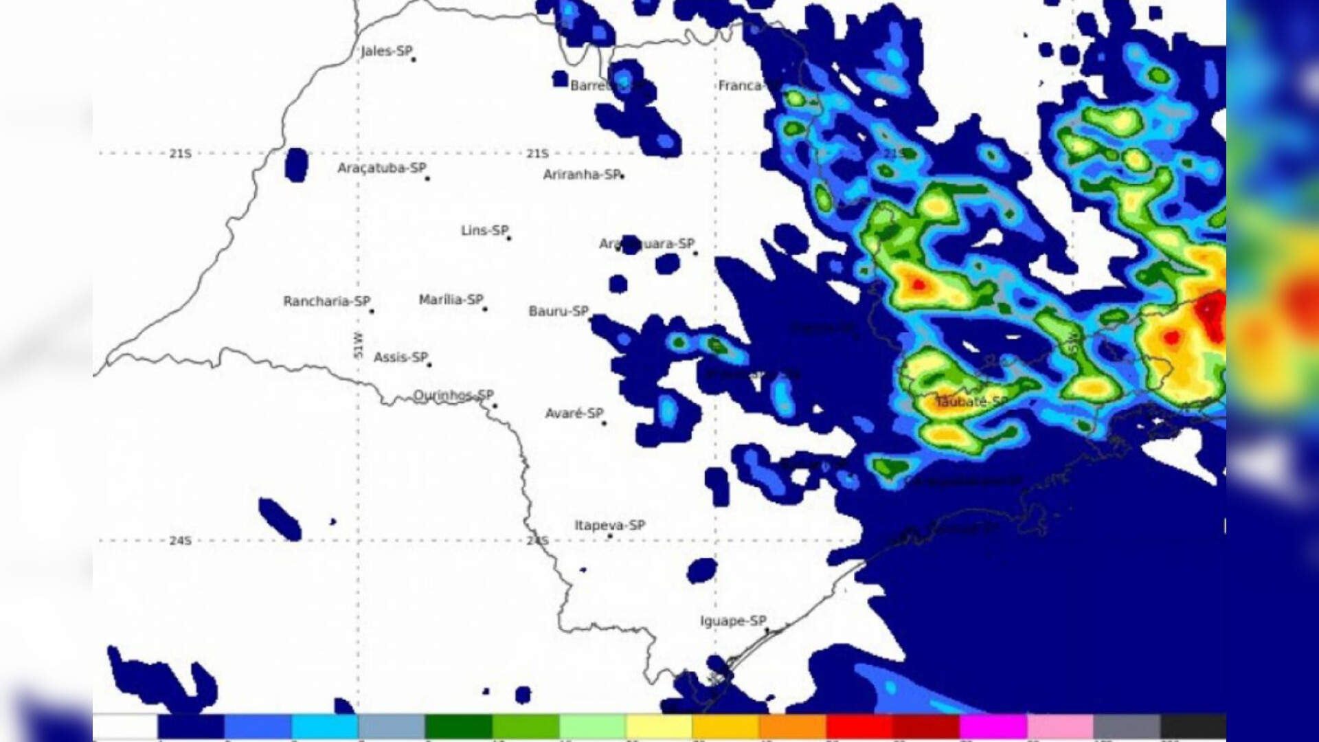 Chuva acumulada mantém equipes em alerta no Vale e Litoral