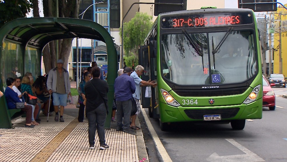 Veja as cidades do Vale do Paraíba e região que terão ônibus gratuitos neste domingo para as eleições